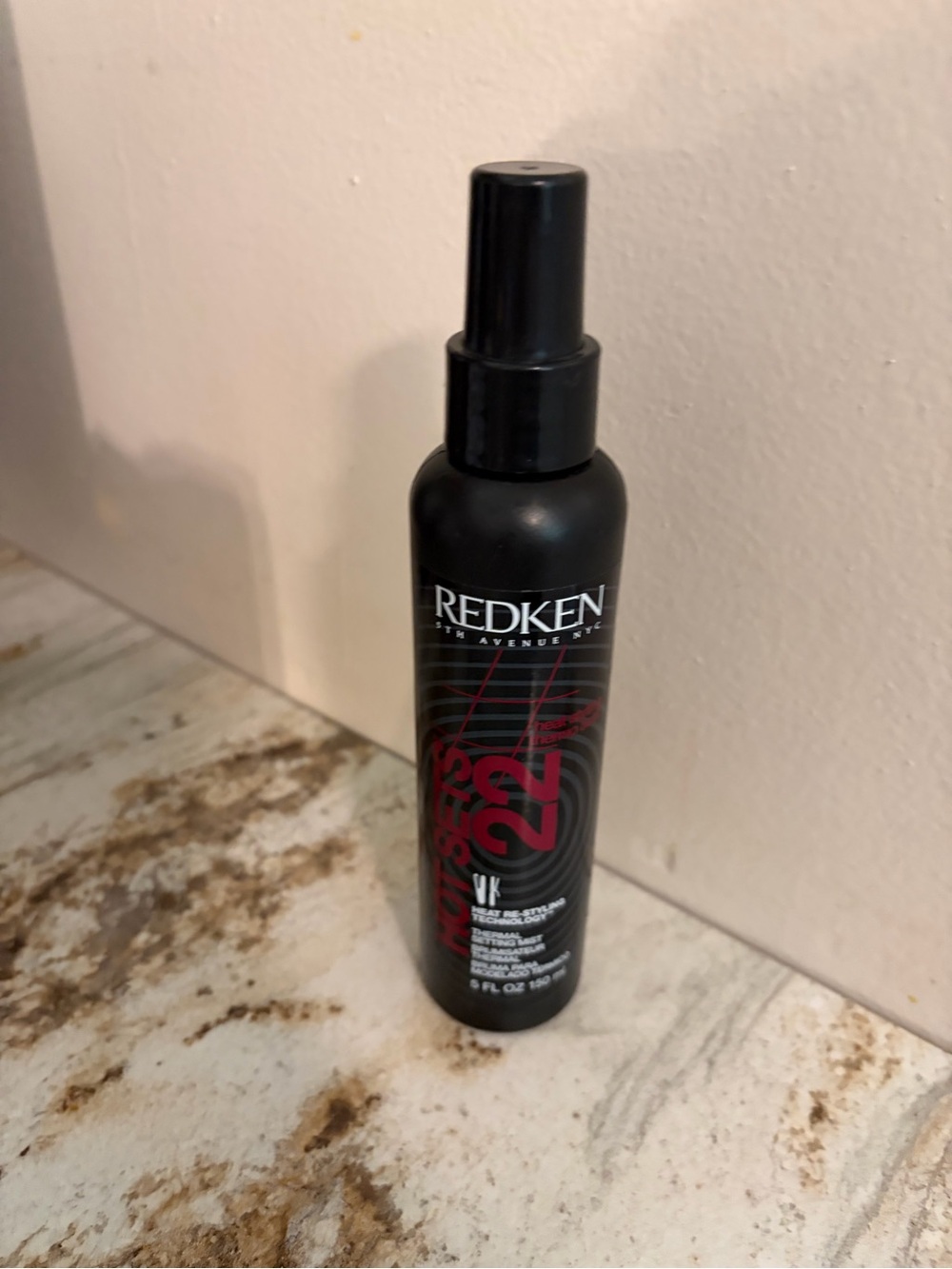 Redline Hot Sets 22 thermal setting mist